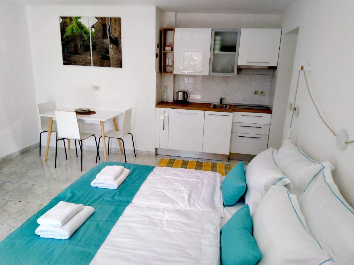 Olive Tree Apartments Umag Ngoại thất bức ảnh
