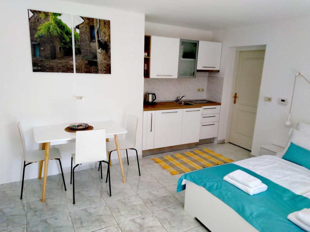 Olive Tree Apartments Umag Ngoại thất bức ảnh